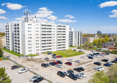 99 Kennedy Road North